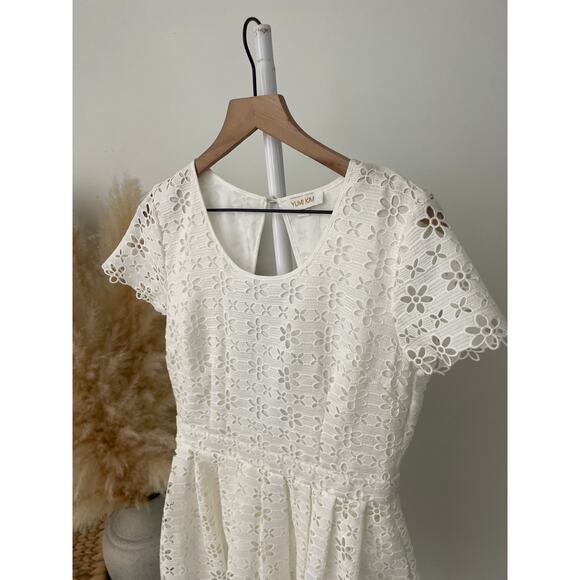 Yumi Kim White Eyelet Romper Medium Jumpsuit - Picture 3 of 8